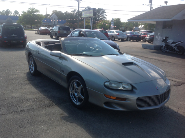 Chevrolet Camaro 2002 photo 3