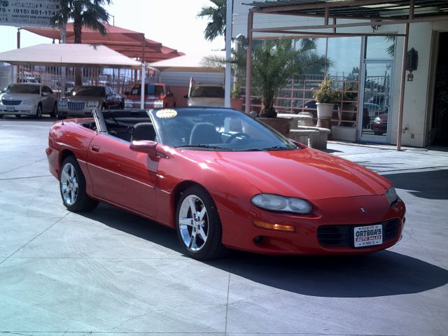 Chevrolet Camaro 2002 photo 3