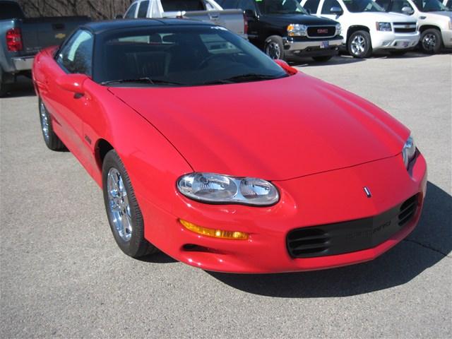 Chevrolet Camaro 2002 photo 2