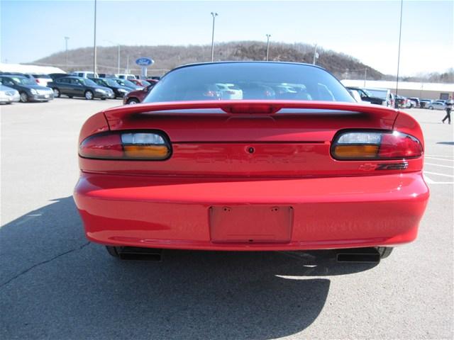 Chevrolet Camaro 2002 photo 5