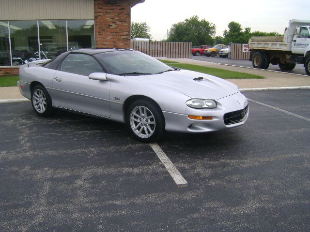 Chevrolet Camaro 2002 photo 10