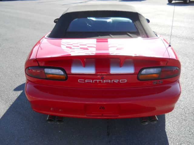 Chevrolet Camaro 2002 photo 1