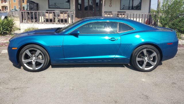 Chevrolet Camaro 2010 photo 1