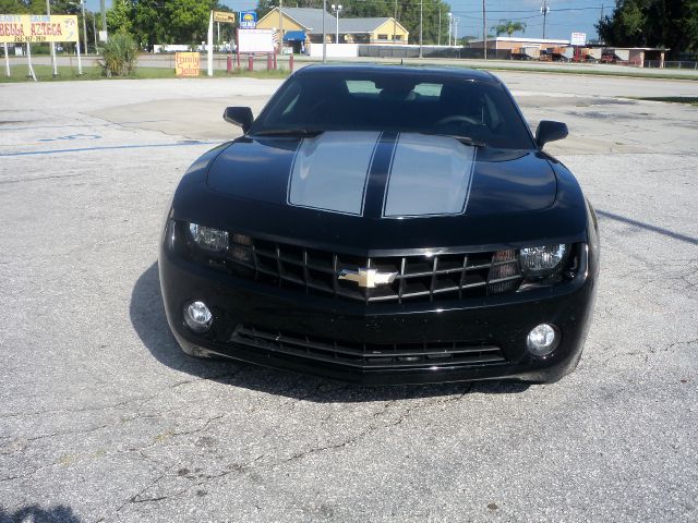 Chevrolet Camaro 2010 photo 2