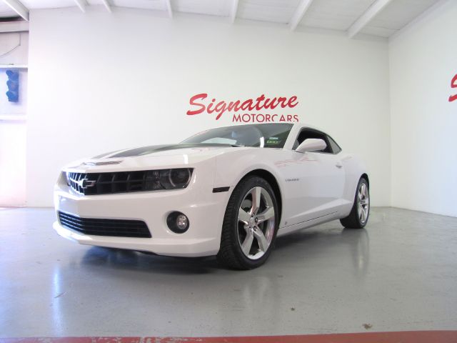 Chevrolet Camaro 2010 photo 23