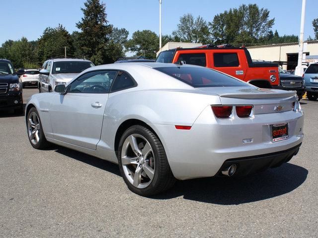 Chevrolet Camaro 2010 photo 2