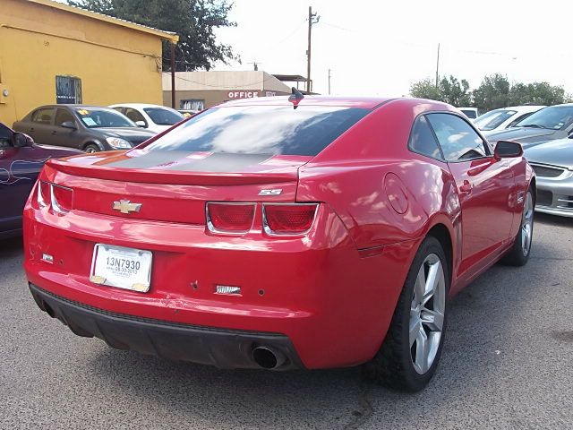 Chevrolet Camaro 2010 photo 3