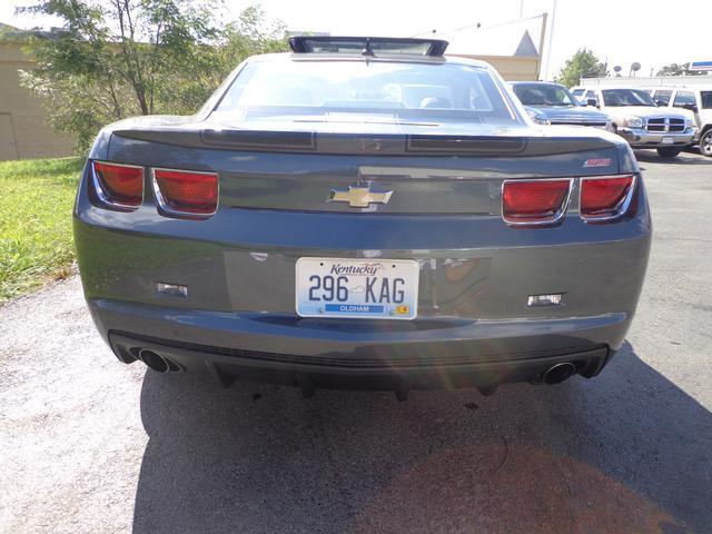 Chevrolet Camaro 2010 photo 1