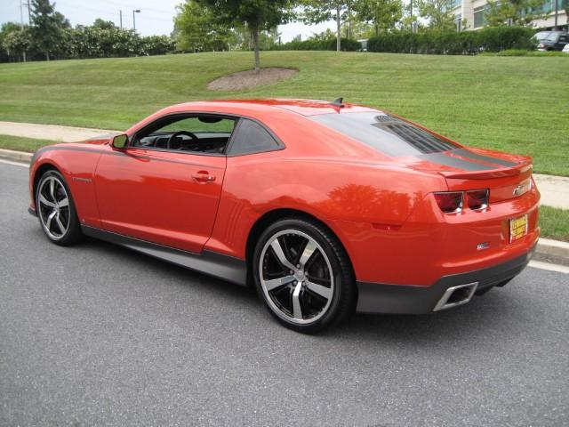 Chevrolet Camaro 2010 photo 2