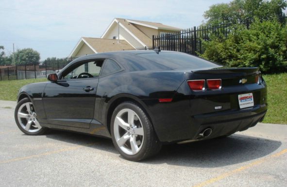 Chevrolet Camaro 2010 photo 2