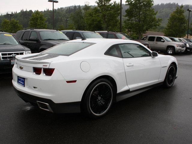 Chevrolet Camaro 2010 photo 4