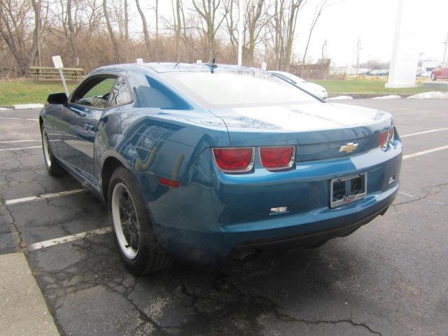 Chevrolet Camaro 2010 photo 4