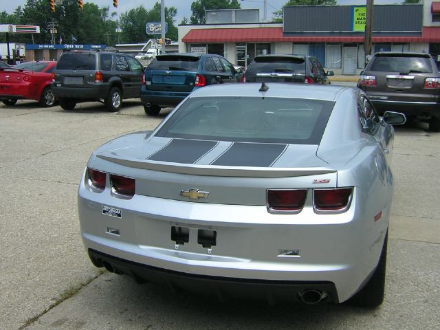 Chevrolet Camaro 2010 photo 1