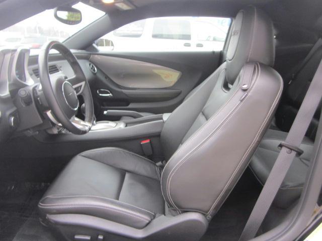 Chevrolet Camaro 2010 photo 3