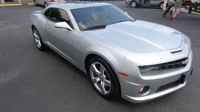 Chevrolet Camaro 2010 photo 3