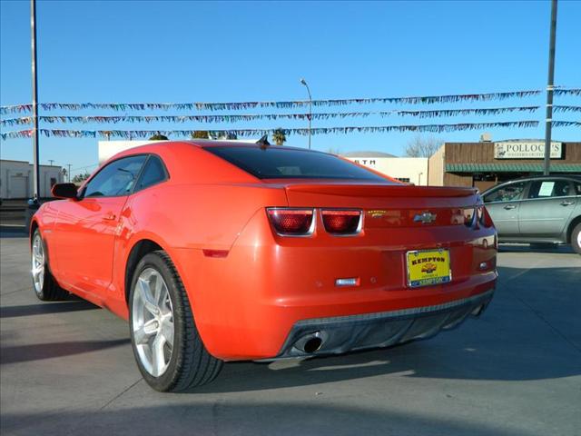 Chevrolet Camaro 2010 photo 4