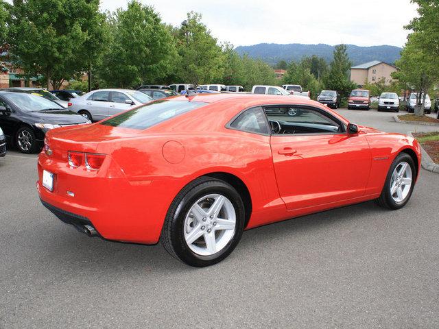 Chevrolet Camaro 2010 photo 3