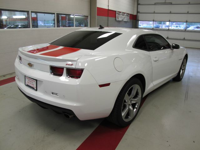 Chevrolet Camaro 2010 photo 1