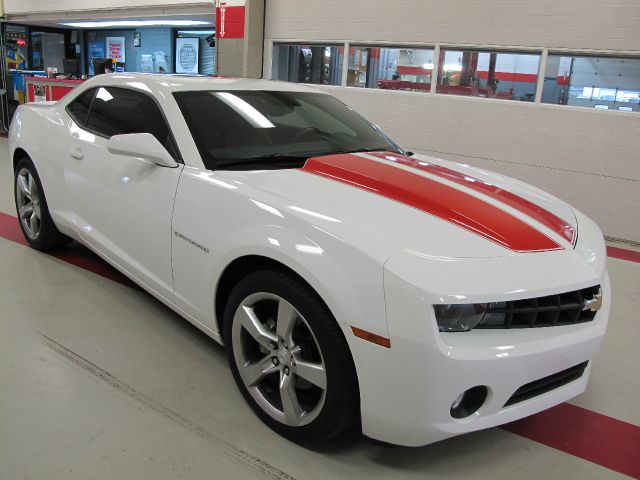 Chevrolet Camaro 2010 photo 3