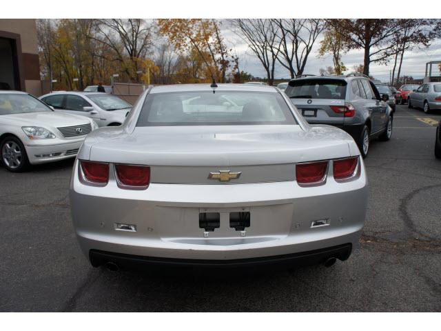 Chevrolet Camaro 2010 photo 1