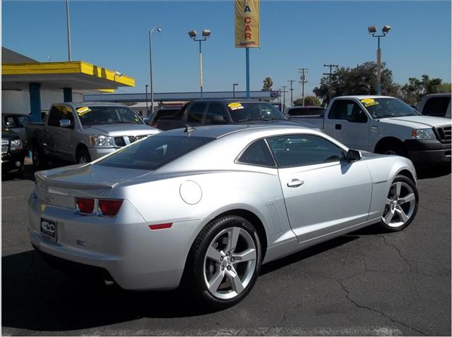 Chevrolet Camaro 2010 photo 3