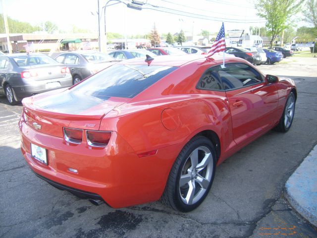 Chevrolet Camaro 2010 photo 3