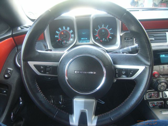 Chevrolet Camaro 2010 photo 4