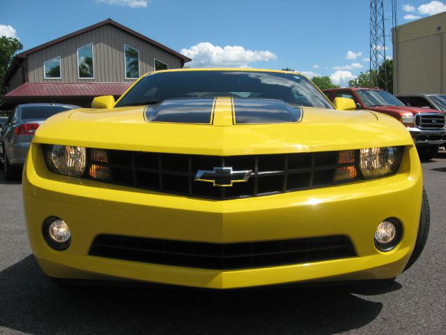 Chevrolet Camaro 2010 photo 2