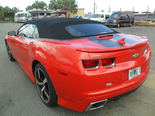 Chevrolet Camaro 4WD Crew Cab Short Box SLE Convertible