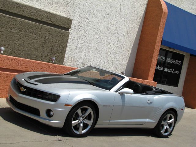 Chevrolet Camaro 2011 photo 3