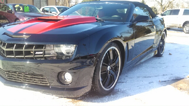 Chevrolet Camaro 2011 photo 2