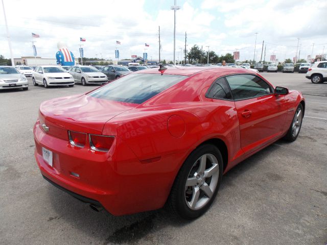 Chevrolet Camaro 2011 photo 16