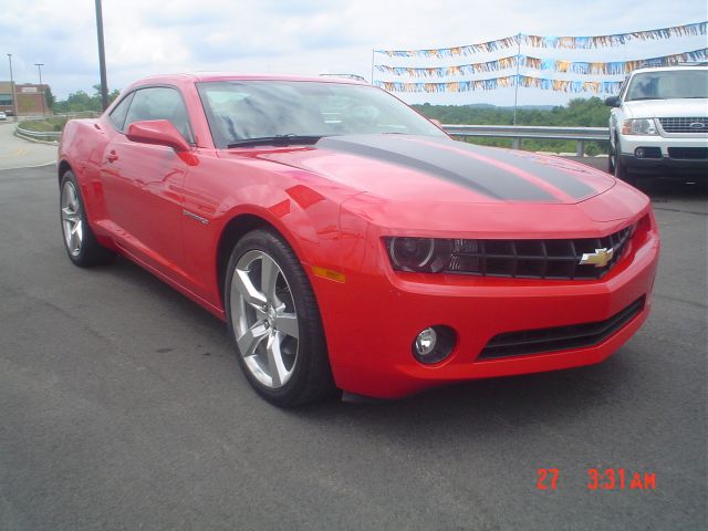 Chevrolet Camaro 2011 photo 3