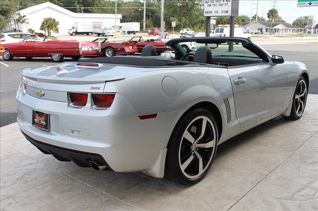 Chevrolet Camaro 2011 photo 3