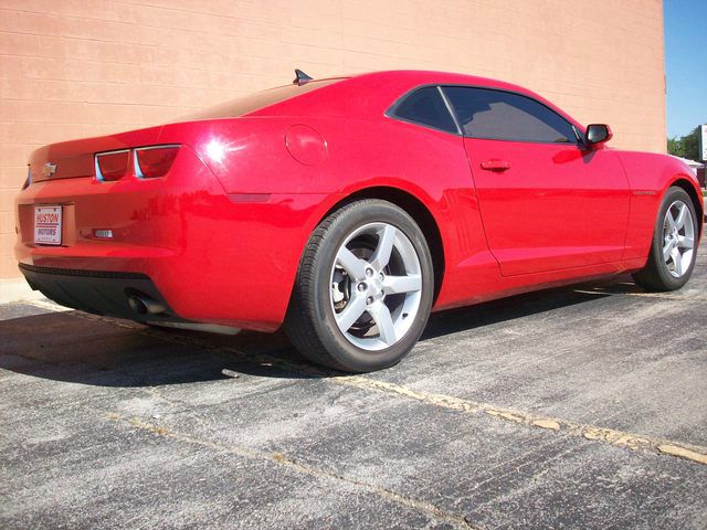 Chevrolet Camaro 2011 photo 1