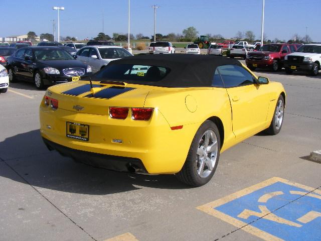 Chevrolet Camaro 2011 photo 4