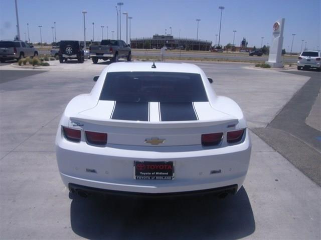 Chevrolet Camaro 2011 photo 9