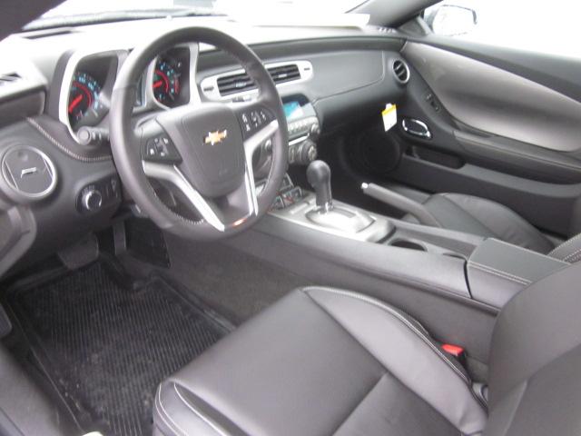 Chevrolet Camaro 4dr AWD SUV Coupe