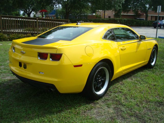 Chevrolet Camaro 2012 photo 3