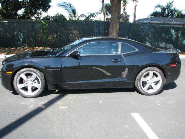 Chevrolet Camaro 2012 photo 2