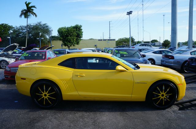 Chevrolet Camaro 2012 photo 3