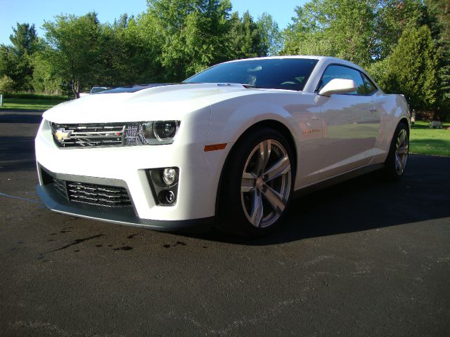 Chevrolet Camaro 2013 photo 2