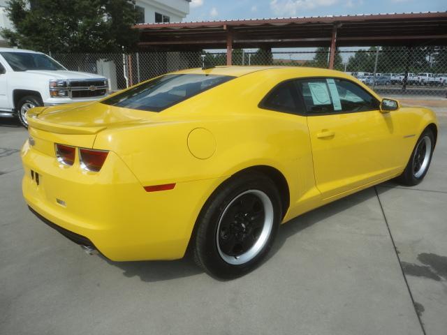 Chevrolet Camaro 2013 photo 2