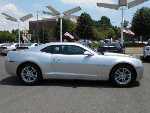 Chevrolet Camaro 2013 photo 2