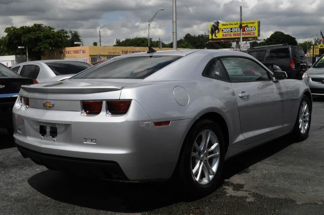 Chevrolet Camaro 2013 photo 3