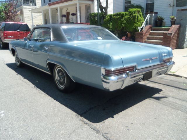 Chevrolet CAPRICE 1966 photo 2