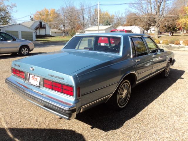 Chevrolet Caprice Classic 1989 photo 1