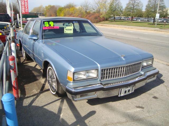 Chevrolet Caprice Classic Base Sedan