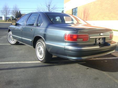 Chevrolet Caprice Classic 1996 photo 2