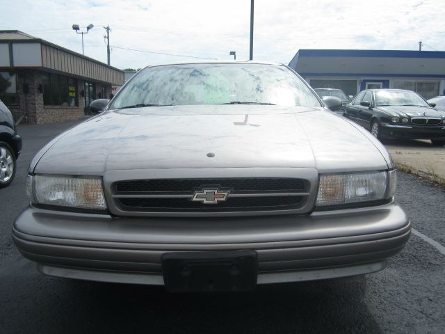 Chevrolet Caprice Classic 1996 photo 4